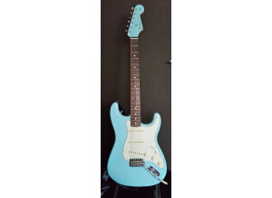 Fender Stratocaster Special Edition 60's Lacquer Daphne Blue
