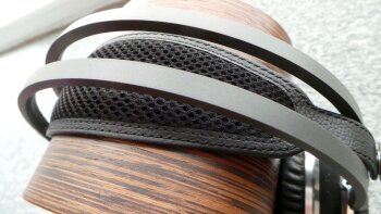 Casque studio AKG K812 : arceau Casque studio AKG K812 : arceau