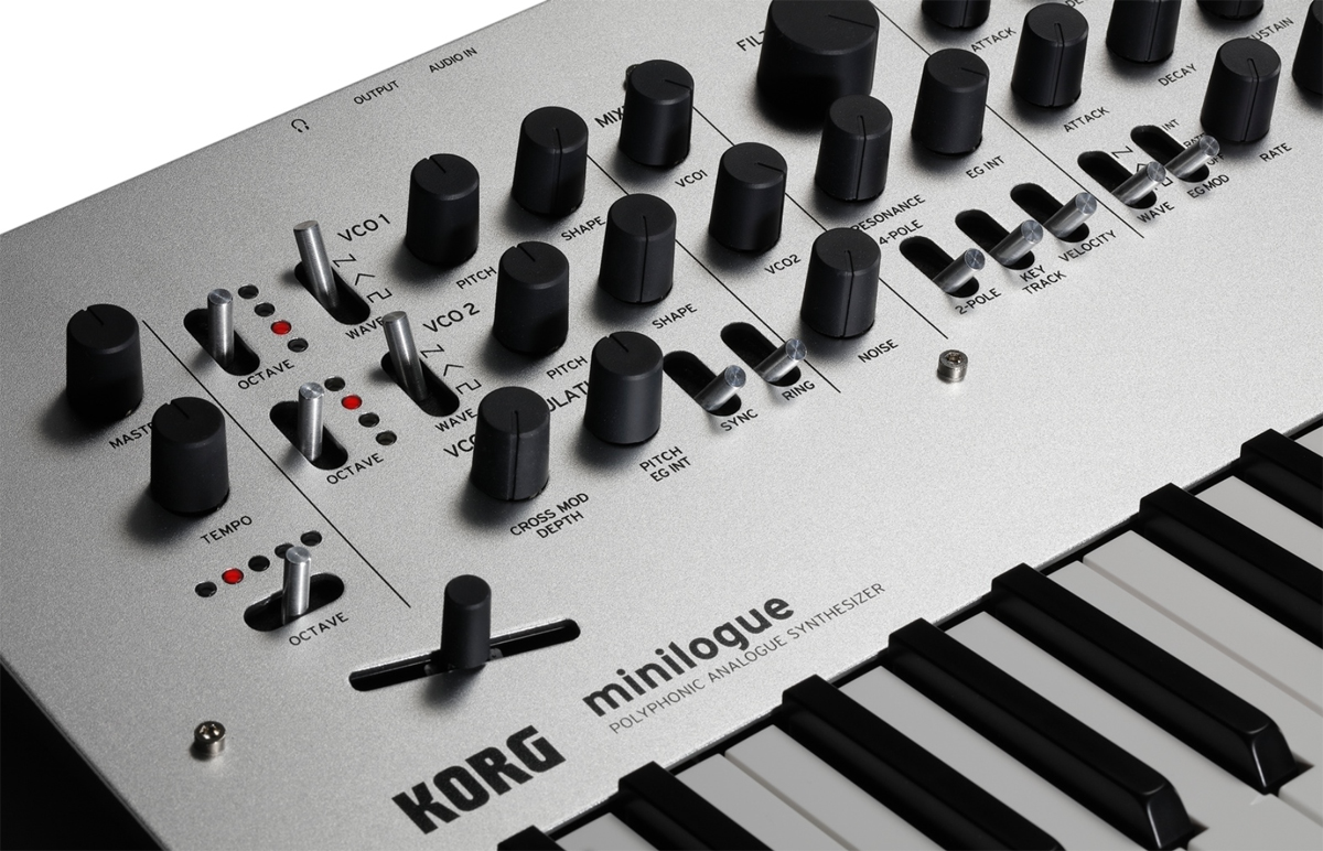 Minilogue Close 43