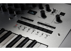 Minilogue Close 2