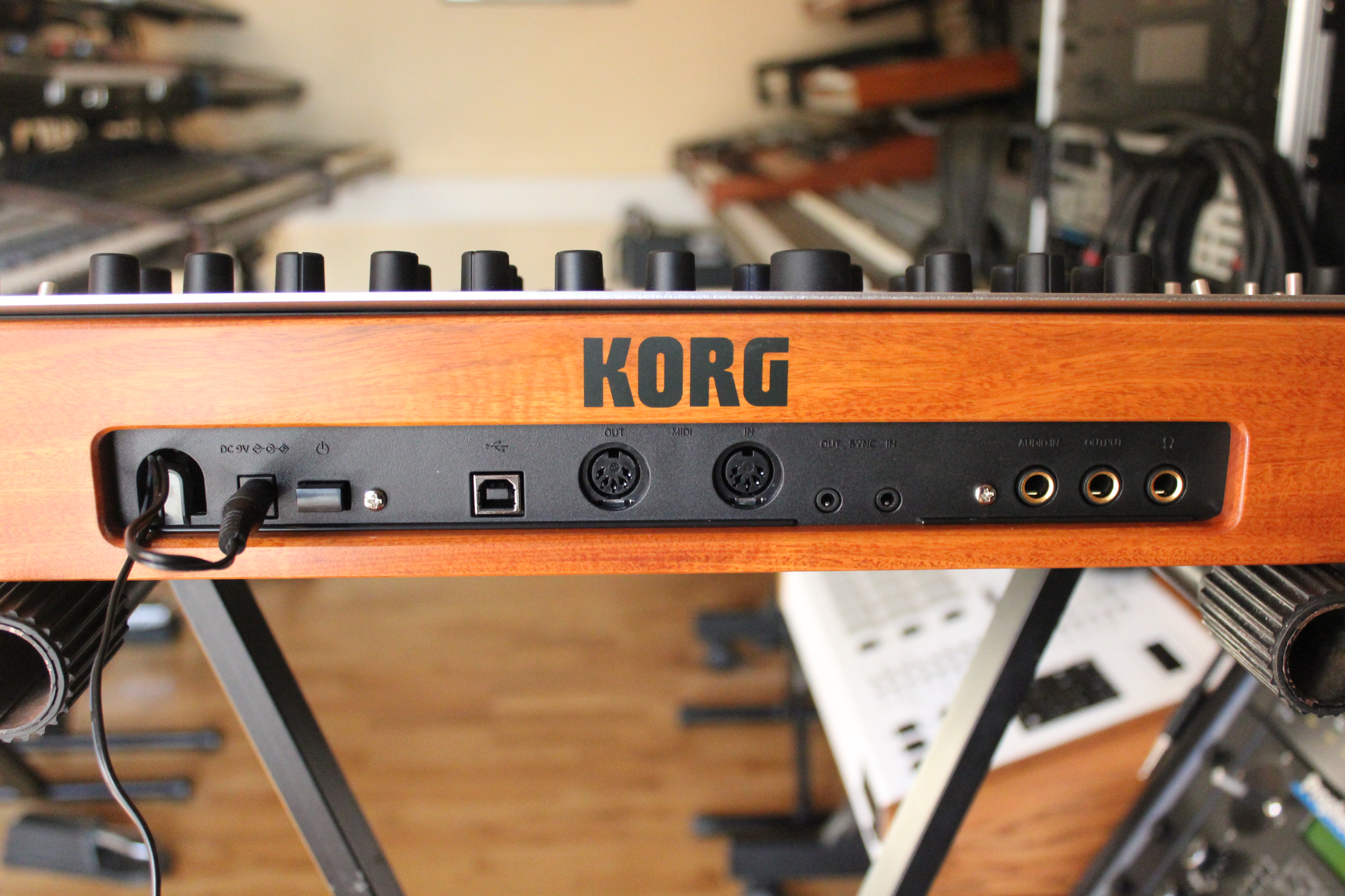 Korg Minilogue : 15.JPG