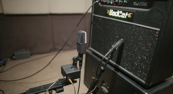 Mo Mic Guitar Amp