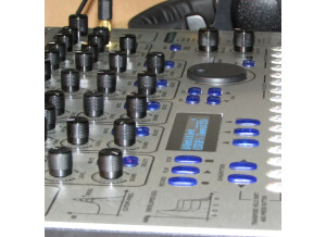 Quasimidi Rave-O-Lution 309 (93654)