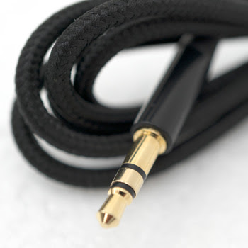 Orange &lsquo;O&rsquo; Edition Headphones : Cordon