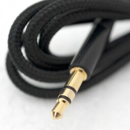 Orange ‘O’ Edition Headphones : Cordon Orange ‘O’ Edition Headphones : Cordon