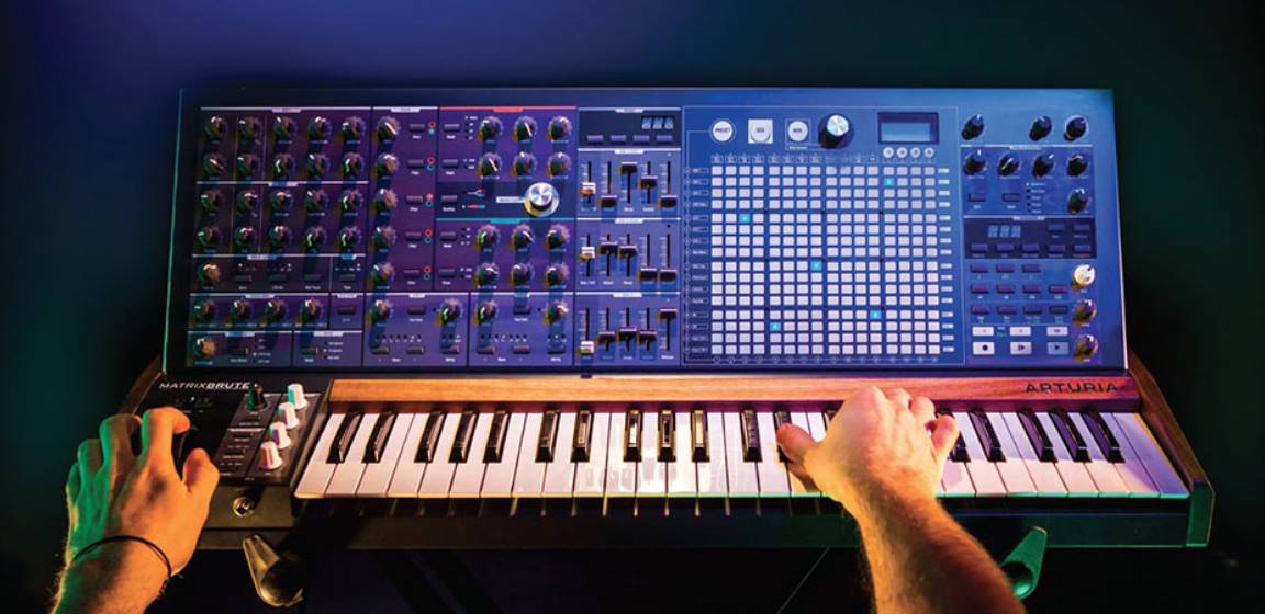 Arturia MatrixBrute : delchambre be arturia matrixbrute 3