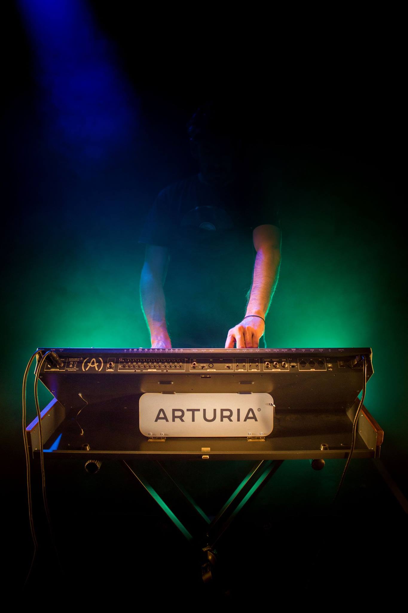 Arturia MatrixBrute : delchambre be arturia matrixbrute 4