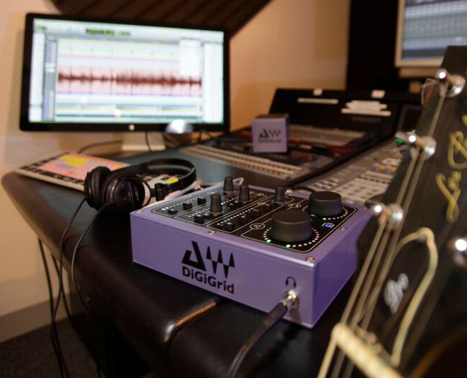 DiGiGrid Desktop D : D 4