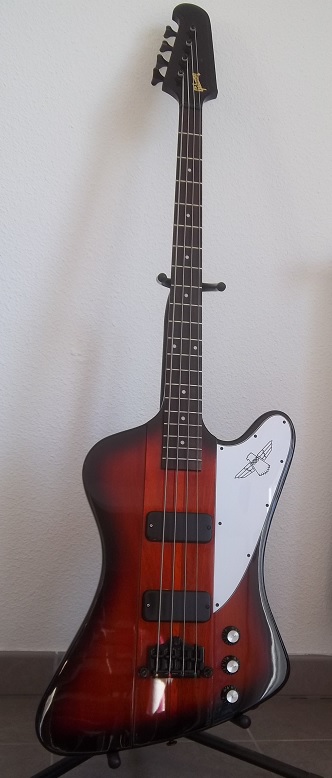 Epiphone Thunderbird Classic-IV Pro