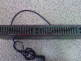 Ross 15 Band Stereo Graphic Equalizer