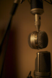 Blue Microphones Bottle Rocket Mic Locker : M3A8769 Blue Microphones Bottle Rocket Mic Locker : M3A8769