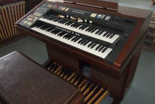 Hammond CX2000