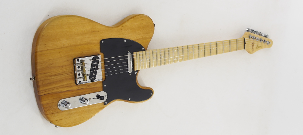 Manne Redwing satin 6