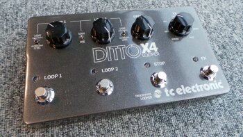 TC Electronic Ditto X4 : DittoX4 3 TC Electronic Ditto X4 : DittoX4 3