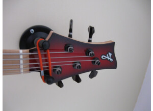 F Bass BN5 Redburst finish / black hardware