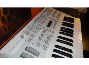 Access Music Virus TI2 Polar (173)