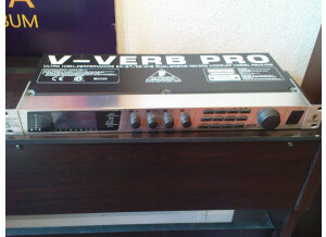 Behringer V-VERB PRO REV2496 (49736)