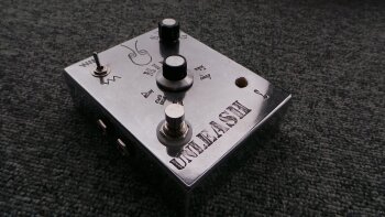 Locustom The Parasite : Locustom The Parasite 10 Locustom The Parasite : Locustom The Parasite 10