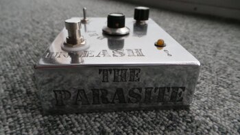 Locustom The Parasite : Locustom The Parasite 11 Locustom The Parasite : Locustom The Parasite 11