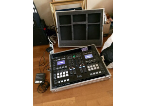 Native Instruments Traktor Kontrol S4 (91729)