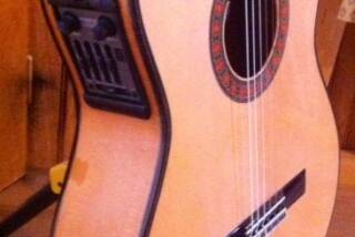 Alhambra Guitars 10 Fc CW E2