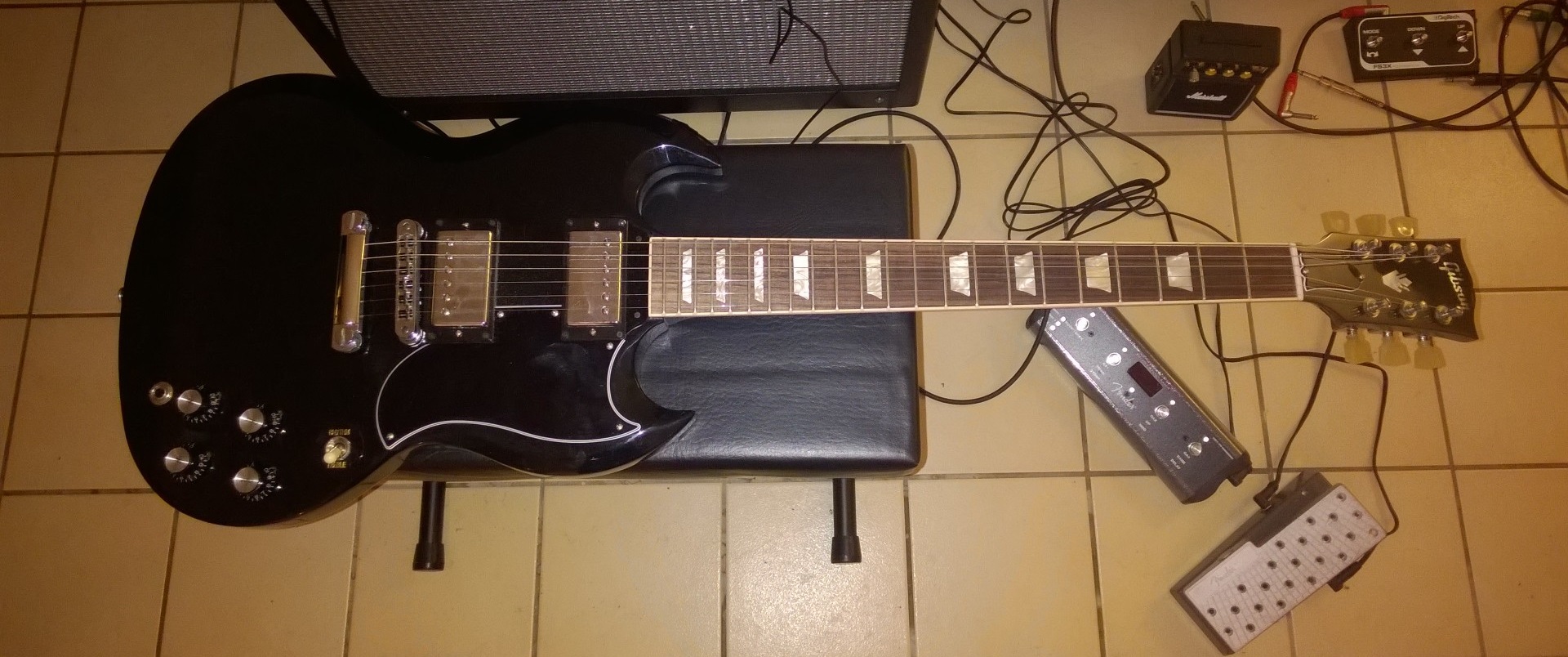 Gibson SG Standard