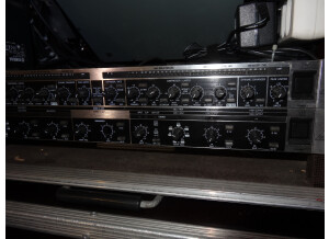 Behringer Autocom Pro-XL MDX1600 (85385)