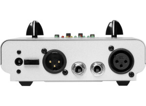 Behringer TUBE ULTRAGAIN MIC 100