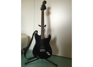 Squier Stratocaster Black & chrome