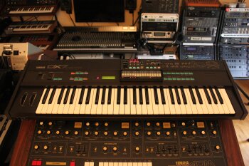 Korg Volca FM : Volca FM 2tof 005.JPG Korg Volca FM : Volca FM 2tof 005.JPG