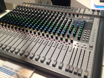 Soundcraft Signature 22 MTK : Soundcraft Signature 22 MTK 3 Musikmesse 2016 @ AF Soundcraft Signature 22 MTK : Soundcraft Signature 22 MTK 3 Musikmesse 2016 @ AF