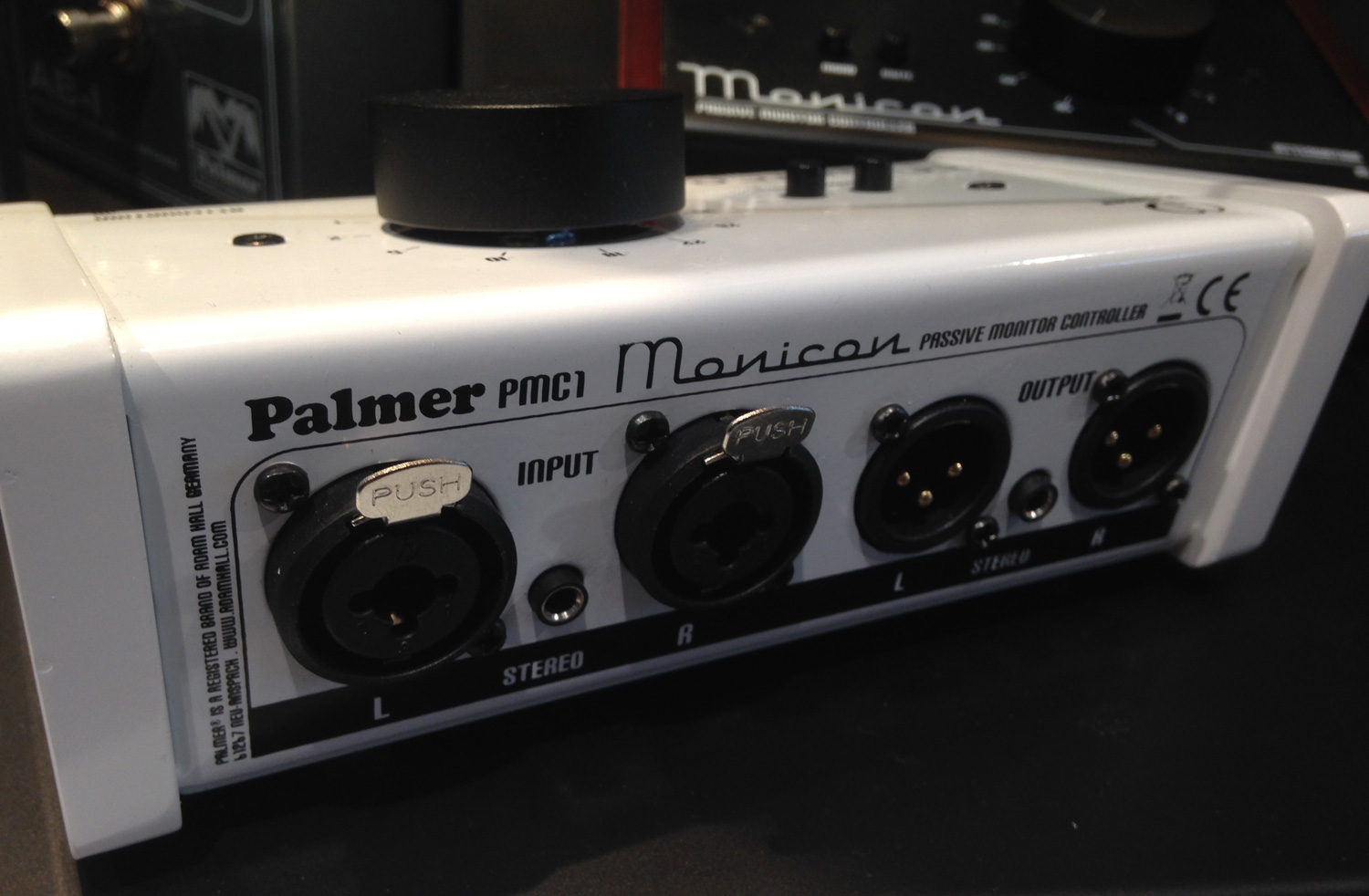 Palmer Monicon L