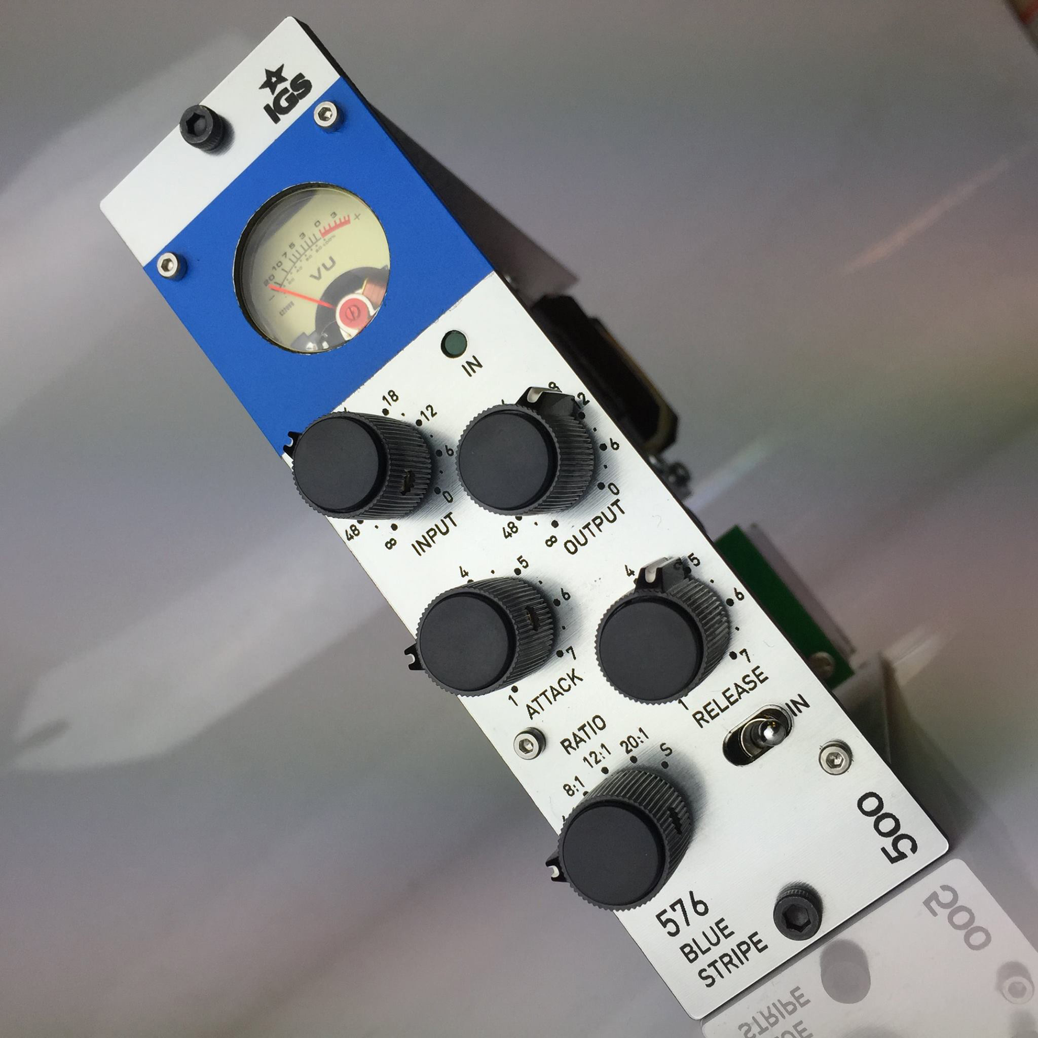 IGS Audio 576 Blue Stripe