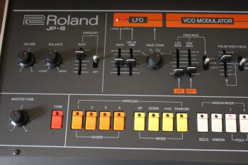 Roland Jupiter-8 : JP 8009.JPG Roland Jupiter-8 : JP 8009.JPG