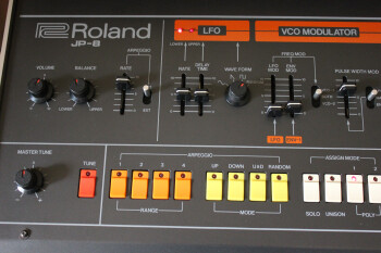Roland Jupiter-8 : JP 8009.JPG