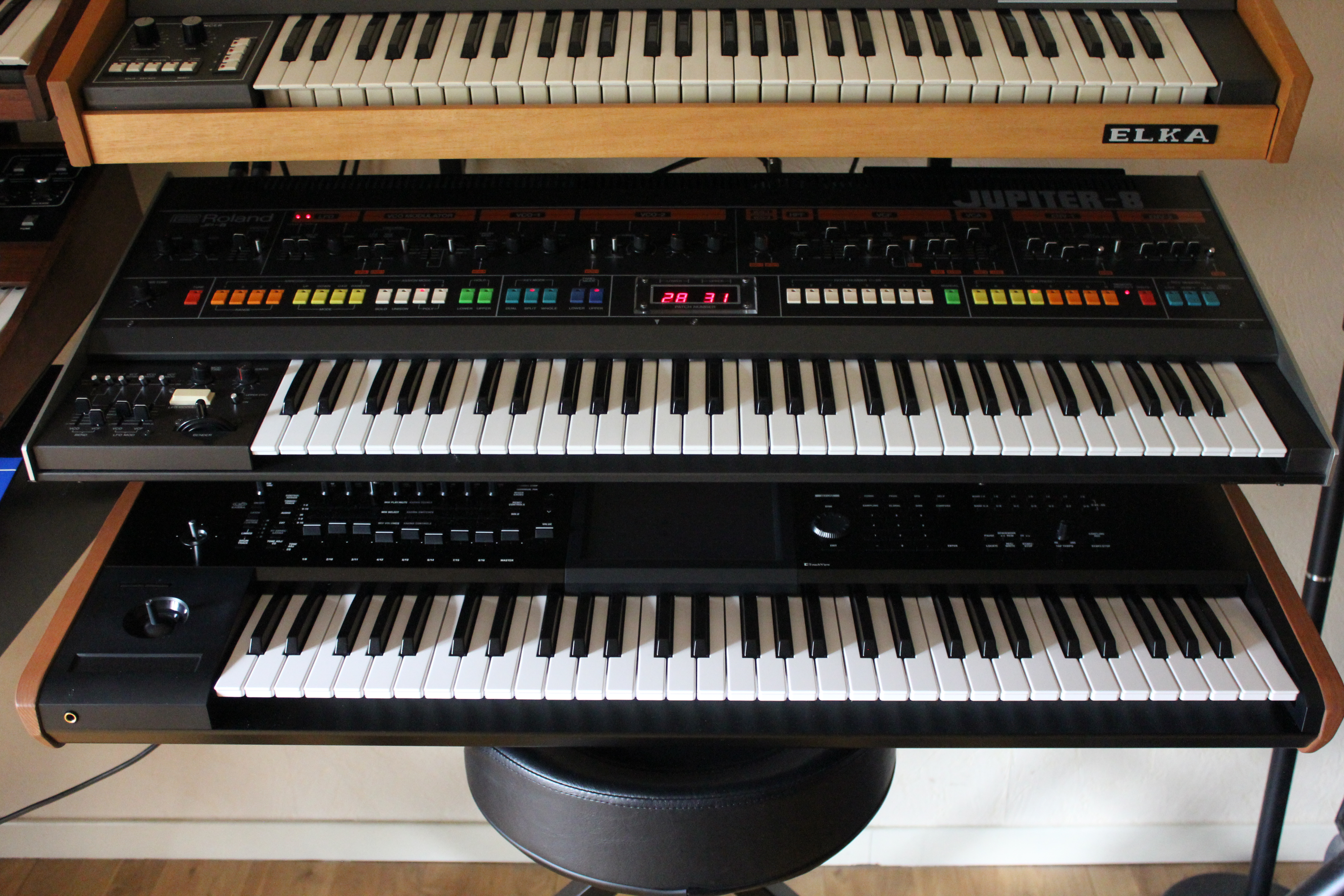Roland Jupiter-8 : JP 8016.JPG