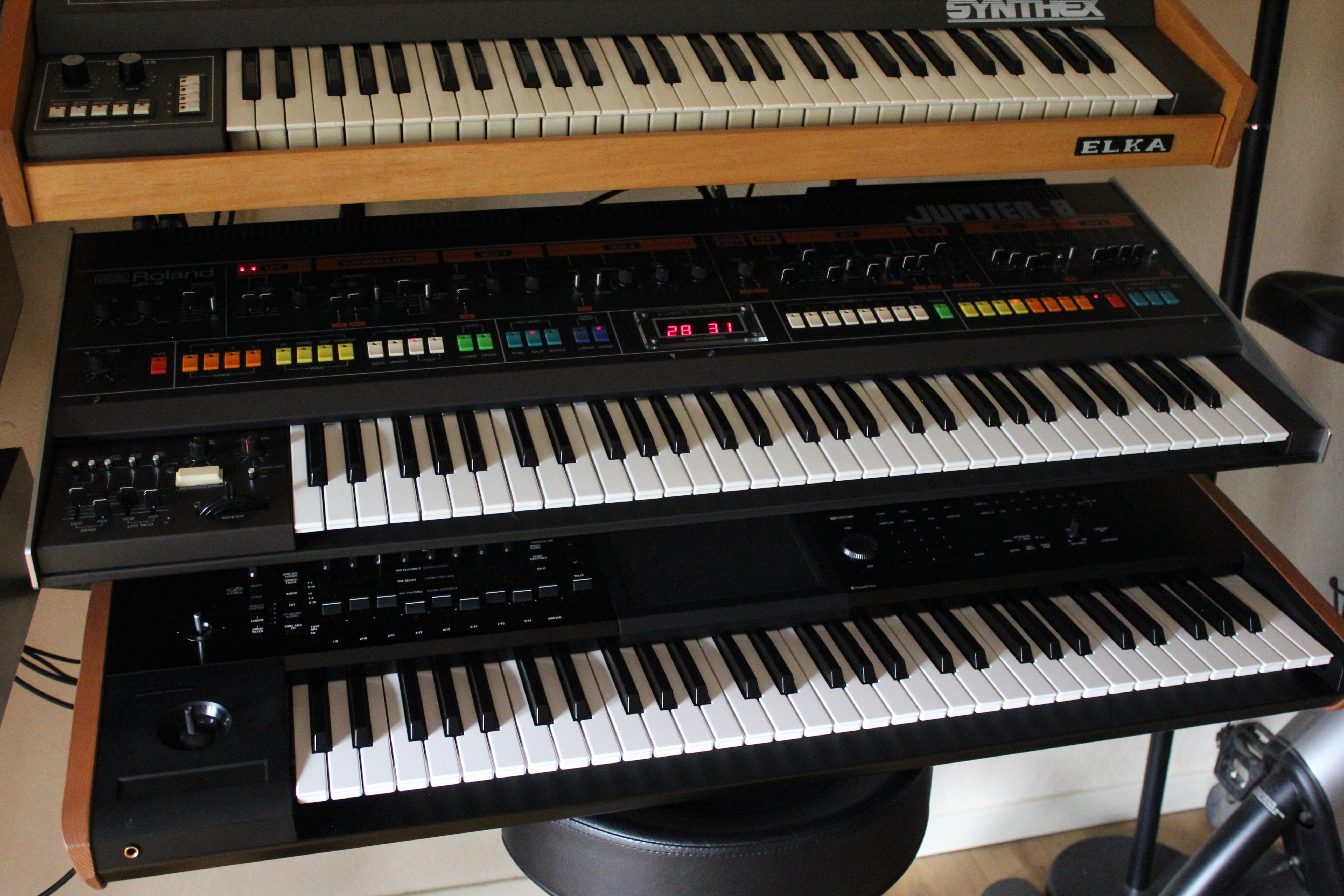 Roland Jupiter-8 : JP 8017.JPG