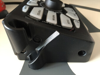 TC-Helicon Perform-V : Left Mic Stand Insert TC-Helicon Perform-V : Left Mic Stand Insert