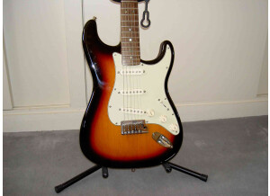 Fender American Deluxe Stratocaster S1 Rw 3-Clr-Sb