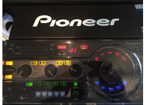 Pioneer RMX-1000 (6875)
