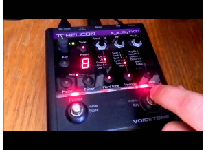 TC HELICON SYNTH B
