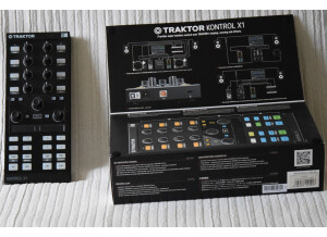 Native Instruments Traktor Kontrol X1 mk2 (32900)