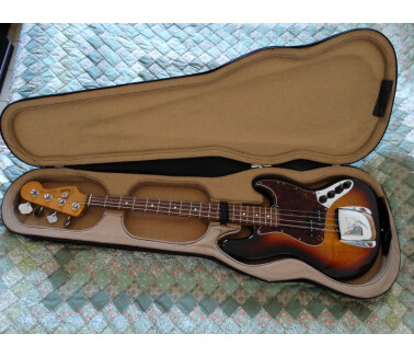 Fender Deluxe Active Jazz Bass [1998-2004]