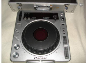 Pioneer CDJ-800MK2