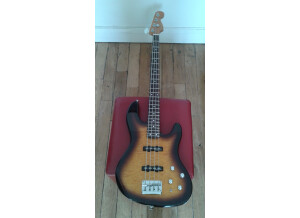 Fender Deluxe Jazz Bass 24 (70141)