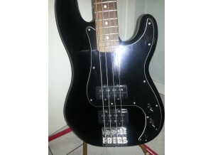 Fender Blacktop Precision Bass (77036)