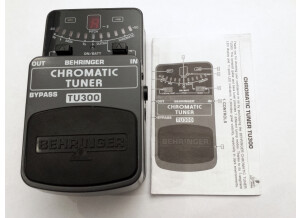 Behringer Chromatic Tuner TU300 (9821)