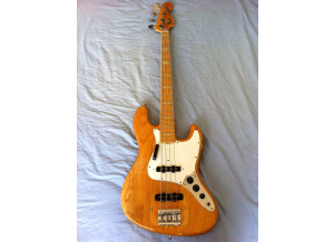 Fender Marcus Miller Jazz Bass (87872)