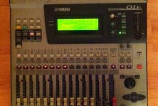 Yamaha 01V