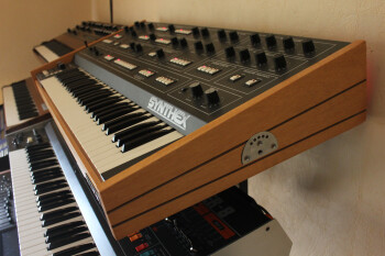 ELKA Synthex : 004.JPG ELKA Synthex : 004.JPG